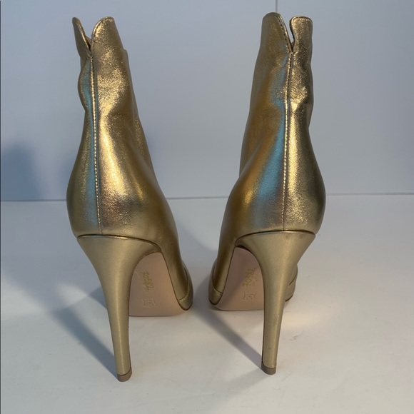 Gianvito Rossi Shiny Gold Ankle Boots - Picture 11 of 12